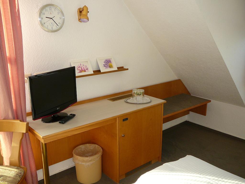 Hotel Garni Schmid Neu-Ulm Quarto foto